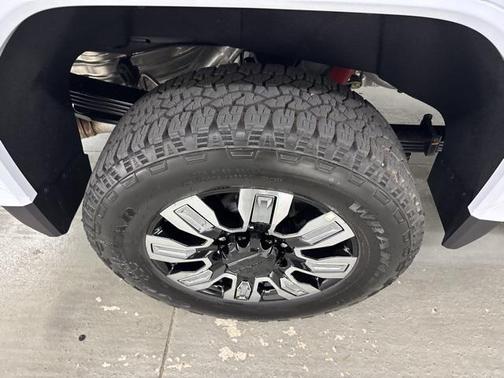 2026 GMC Sierra 2500 Denali