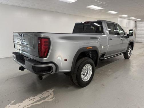 2026 GMC Sierra 3500 Denali