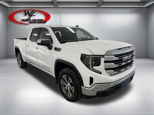 Summit White 2026 GMC Sierra 1500 SLE