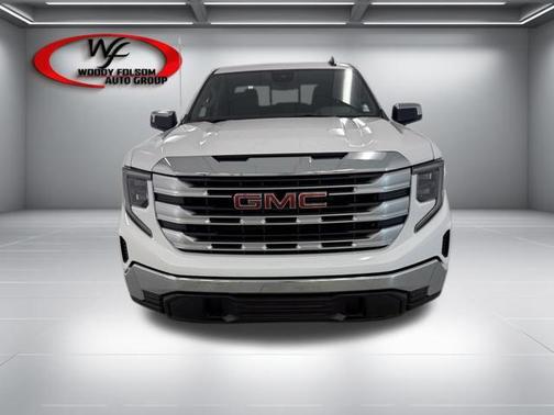 Summit White 2026 GMC Sierra 1500 SLE