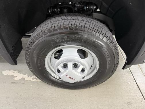 2025 GMC Sierra 3500 Base