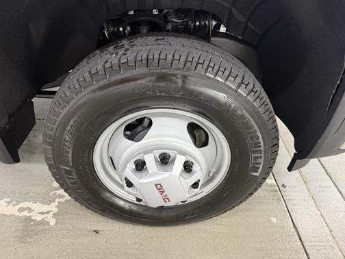 2025 GMC Sierra 3500 Base