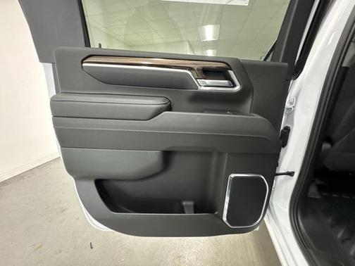 2026 Chevrolet Silverado 3500 LT