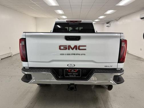 2026 GMC Sierra 2500 SLT