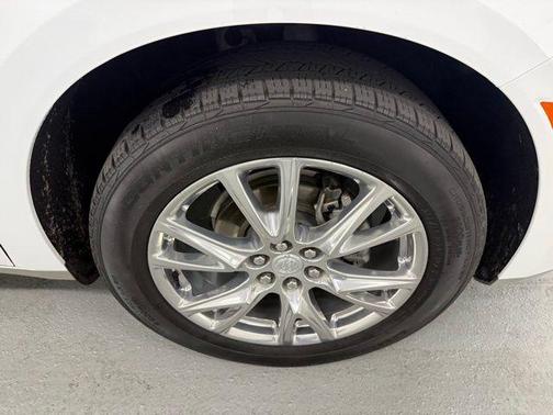 2022 Buick Enclave FWD Essence