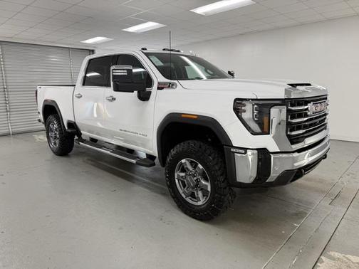 2025 GMC Sierra 2500 SLT