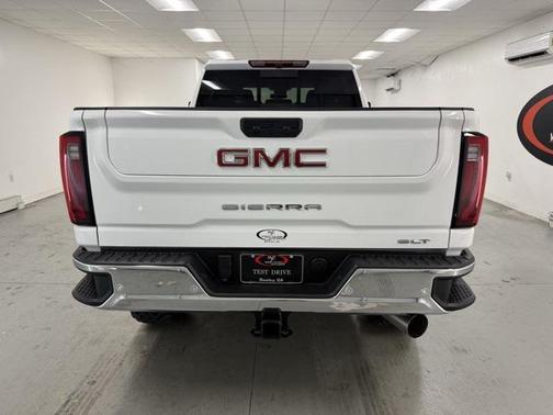 2025 GMC Sierra 2500 SLT
