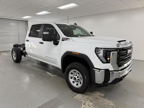 2026 GMC Sierra 3500 Base