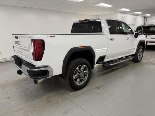 2025 GMC Sierra 2500 SLT