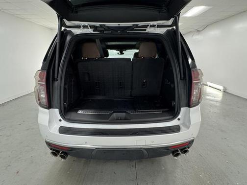 2022 Chevrolet Tahoe 4WD High Country