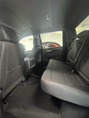 2025 GMC Sierra 2500 SLT