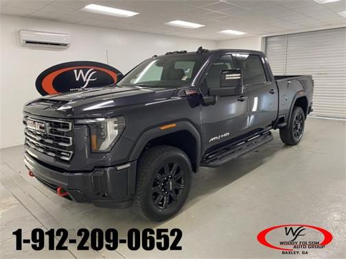 2025 GMC Sierra 2500 AT4