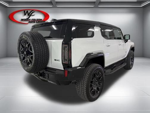 Interstellar White 2026 GMC HUMMER EV SUV 2X