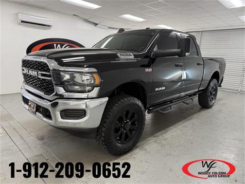 2020 RAM 2500 Tradesman Crew Cab 4X4 6'4' Box