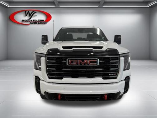 Summit White 2026 GMC Sierra 2500 AT4