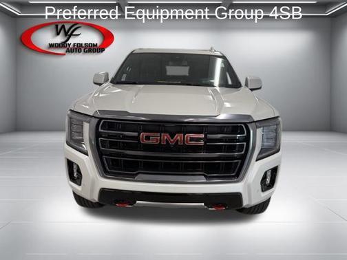 White Frost Tricoat 2024 GMC Yukon 4WD AT4