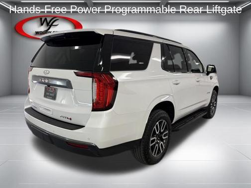 White Frost Tricoat 2024 GMC Yukon 4WD AT4