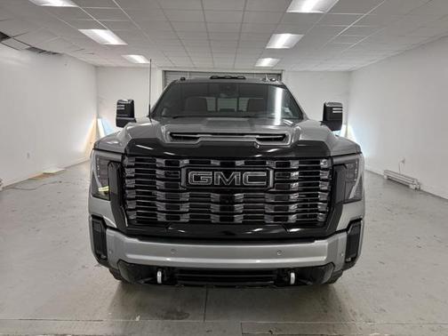2026 GMC Sierra 3500 Denali