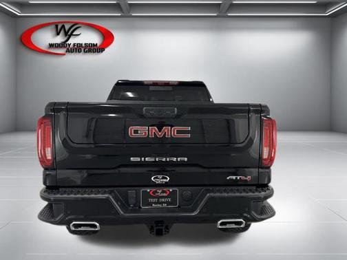 Onyx Black 2025 GMC Sierra 1500 AT4