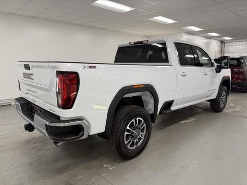 2026 GMC Sierra 2500 SLE