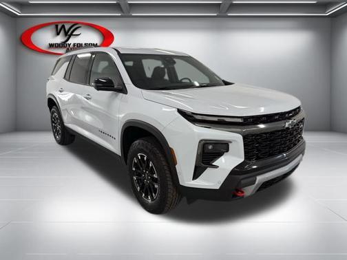 Polar White Tricoat 2026 Chevrolet Traverse AWD Z71