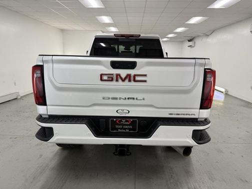 2025 GMC Sierra 2500 Denali