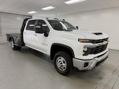 2026 Chevrolet Silverado 3500 LT