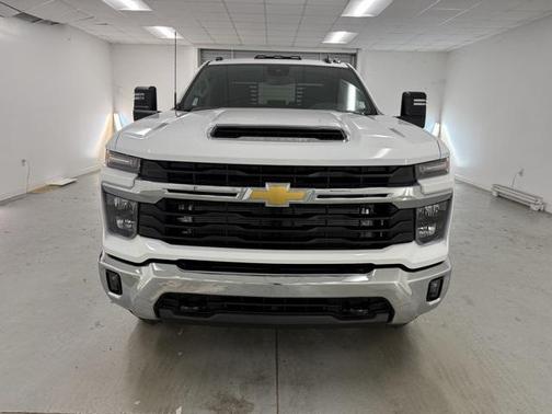 2026 Chevrolet Silverado 3500 LT