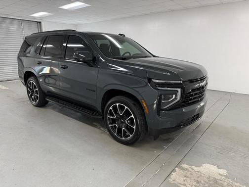 2025 Chevrolet Tahoe 2WD RST