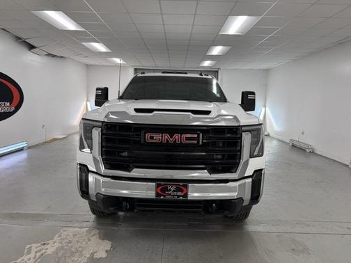 2024 GMC Sierra 3500 Base