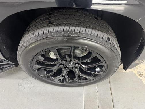 2026 Chevrolet Tahoe 2WD RST