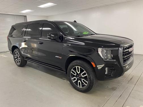 2024 GMC Yukon XL 4WD AT4