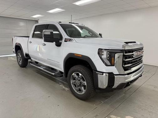 2026 GMC Sierra 2500 SLT