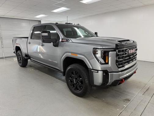 2025 GMC Sierra 2500 AT4