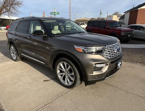 2021 Ford Explorer PLATINUM