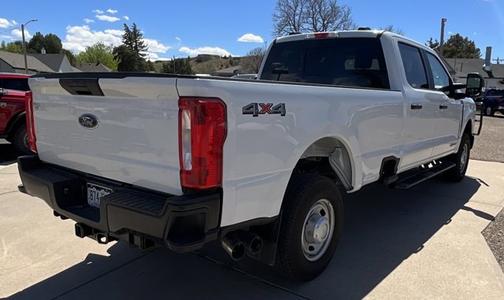 OXFORD WHITE 2025 Ford F-350 XL