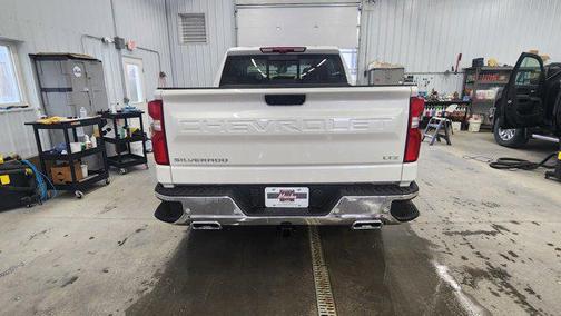 2025 Chevrolet Silverado 1500 LTZ