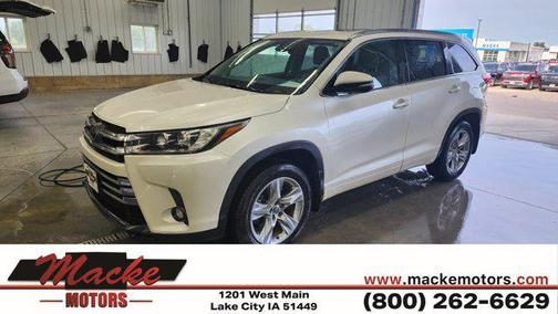 2019 Toyota Highlander Limited Platinum