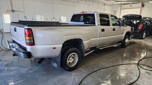 2006 Chevrolet Silverado 3500 LT Crew Cab