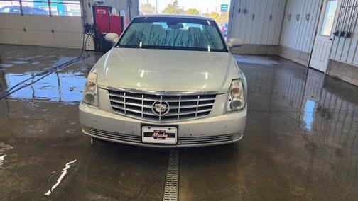 2007 Cadillac DTS Luxury