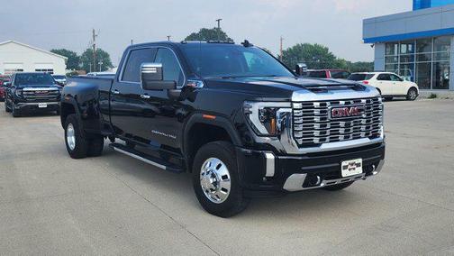 2024 GMC Sierra 3500 Denali