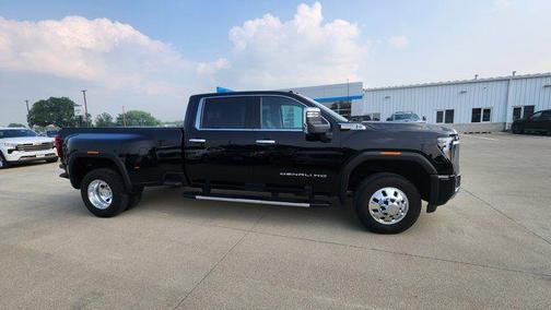 2024 GMC Sierra 3500 Denali