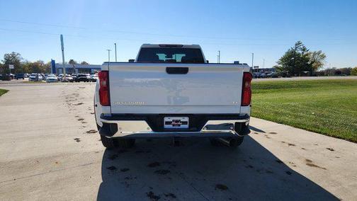 2026 Chevrolet Silverado 3500 LT