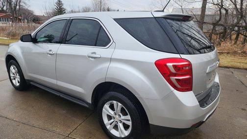 2017 Chevrolet Equinox LS