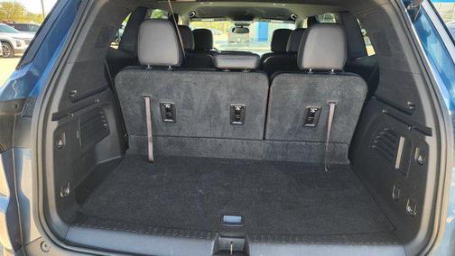 Ocean Blue Metallic 2025 Buick Enclave Preferred FWD