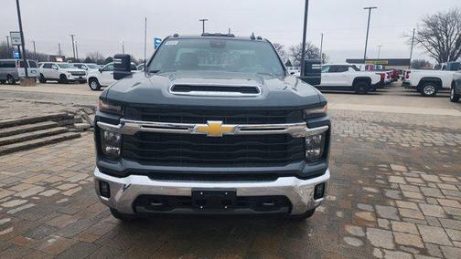 2025 Chevrolet Silverado 3500 LT