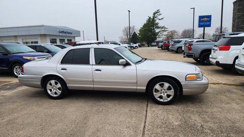 2011 Ford Crown Victoria LX