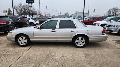 2011 Ford Crown Victoria LX
