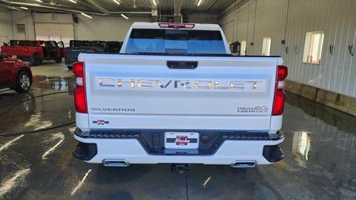 2025 Chevrolet Silverado 1500 High Country