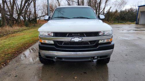 2001 Chevrolet Silverado 2500 LS H/D Extended Cab